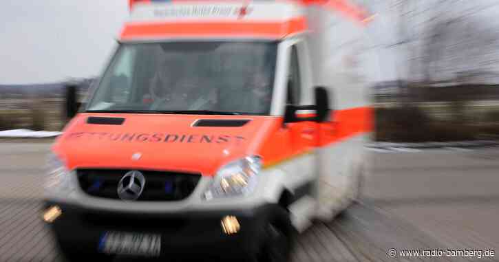 Mann fährt gegen Leitplanke und stirbt später