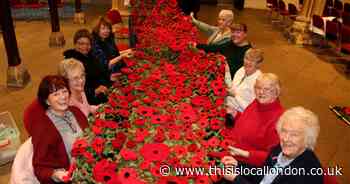 Church 'completely overwhelmed' after community knits 2,000 poppies for display