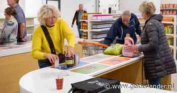 Hier kunnen klanten van de voedselbank gratis boodschappen doen: ‘Niet iedereen houdt van pindakaas’