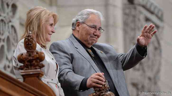 ‘Beam of light that cut through injustice’: Tributes for TRC chair Murray Sinclair