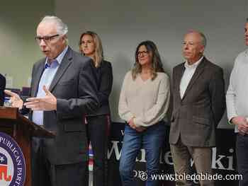 Voters of both parties turn out to vote ahead of Election Day