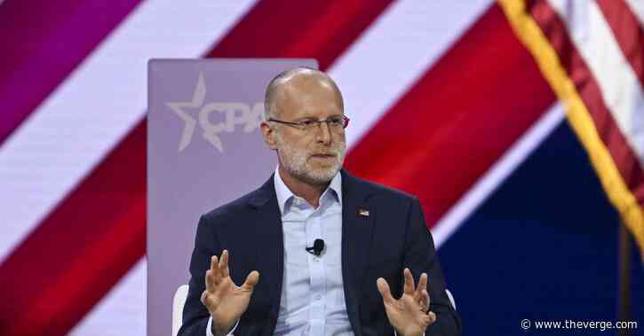 Here’s FCC Commissioner Brendan Carr sucking up to Donald Trump by threatening to take NBC off the air