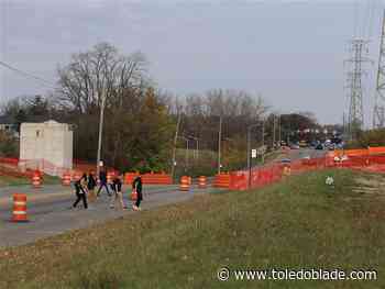 UT footbridge takes shape while Douglas lanes stay closed