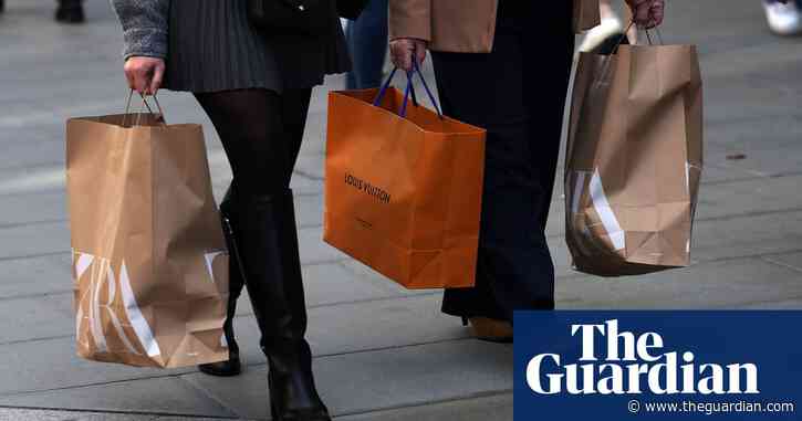 UK retail sales growth slumps as shoppers wait for Black Friday deals