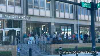 Thousands turn out in extended Pinellas early voting