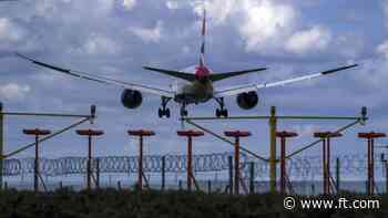 UK cabinet split over allowing a third runway at Heathrow
