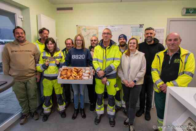Stadsbestuur bedankt team Proper Torhout met ontbijt op recyclagepark