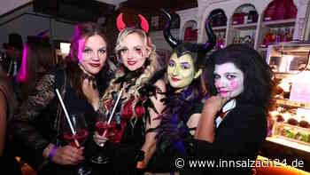 So schön war die große Ü30-Halloween-Party in Gelis Café in Mühldorf