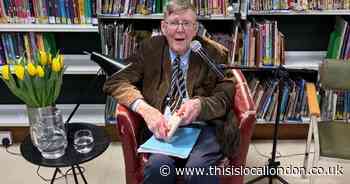 Alan Bennett backs his local library at Primrose Hill book festival