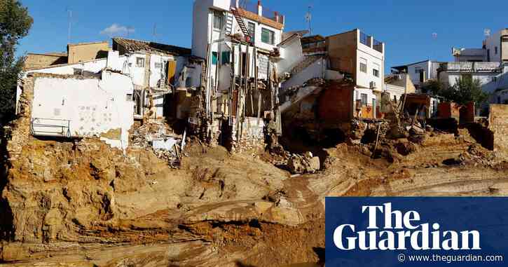 ‘There’s so much confrontation’: Valencians sick of political bickering after Spain’s floods