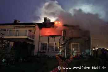 Feuerwehrmann bei Brand in Detmold verletzt