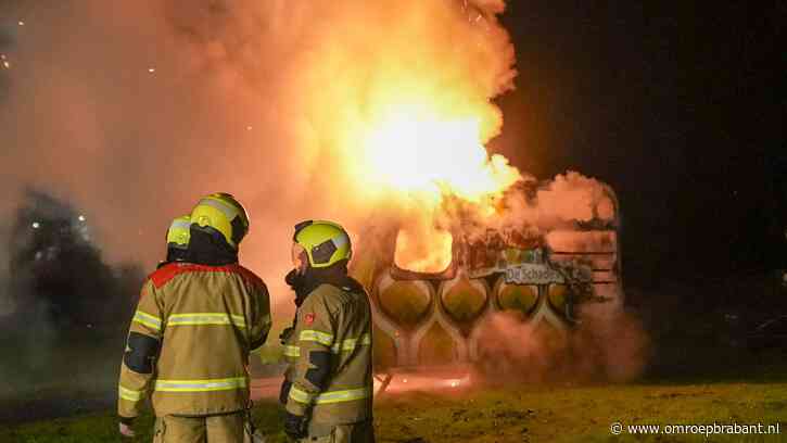 Caravan van wijkvereniging afgebrand: 'We zijn niet klein te krijgen'