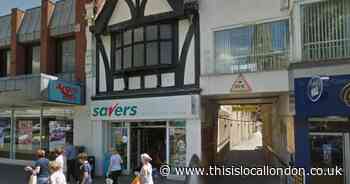 Discount store in Romford town centre plans shopfront refurb