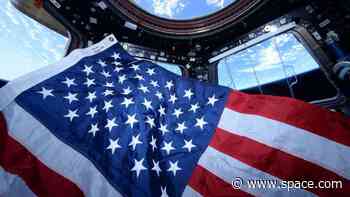 Why can't active NASA astronauts endorse US presidential candidates?