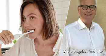 Is tandenpoetsen met een elektrische borstel beter dan met de hand?