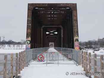 Chief William Commanda Bridge to close for winter again