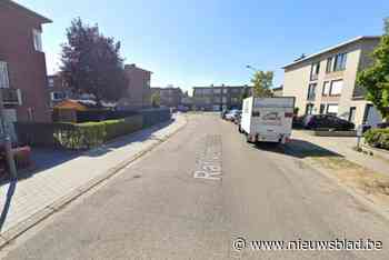 Deur van appartementsgebouw beschadigd bij vermoedelijke aanslag in Wommelgem