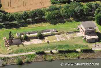 Skelet van Tom Herck verhuist van Venetië naar permanente plek langs de Schelde