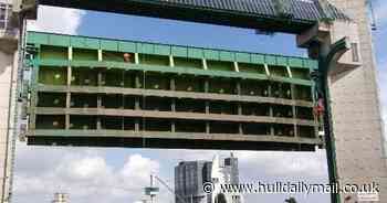 Engineers on ropes face daunting 100ft climb to inspect Hull tidal barrier