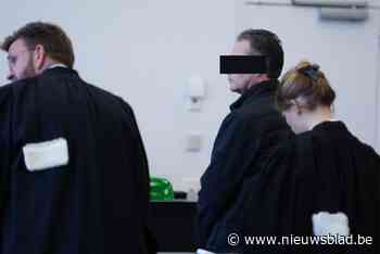 Vier jaar cel met uitstel en contactverbod met minderjarigen voor leerkracht (59) die naaktbeelden naar leerlingen stuurde