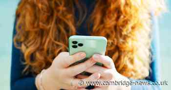 HMRC to send warning text messages to Universal Credit claimants - here's why