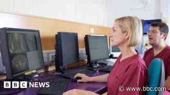 Scientists use AI to mimic cancer patient trials