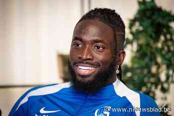 KRC Genk-spits Tolu blij verrast met reacties na boodschap over eenzaamheid: “Ik voel me soms ook alleen”