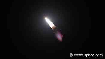 US military test-launches unarmed nuclear missile on election night (video)