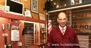 ‘It’s really difficult saying goodbye to customers’ – Hull barber of almost 40 years cuts ties with city to move to Canada