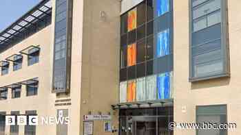 Police station shut over explosive device fears