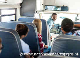 Refoscholieren uit Friesland reizen vier uur per dag naar hun school in Kampen