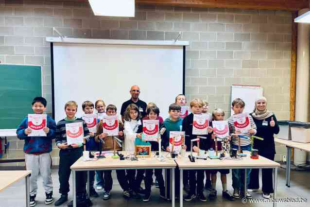 Deelnemers Tiener Techniekacademie krijgen diploma