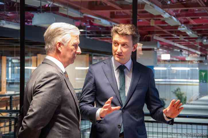 Koning Filip bezoekt Seafar in Charleroi