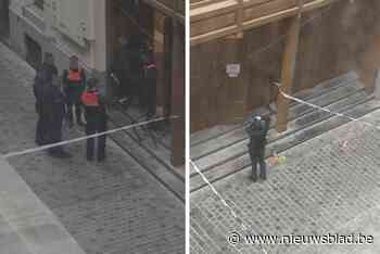 Student (25) krijgt dodelijke messteek nadat hij sigaret weigert, twee verdachten opgepakt