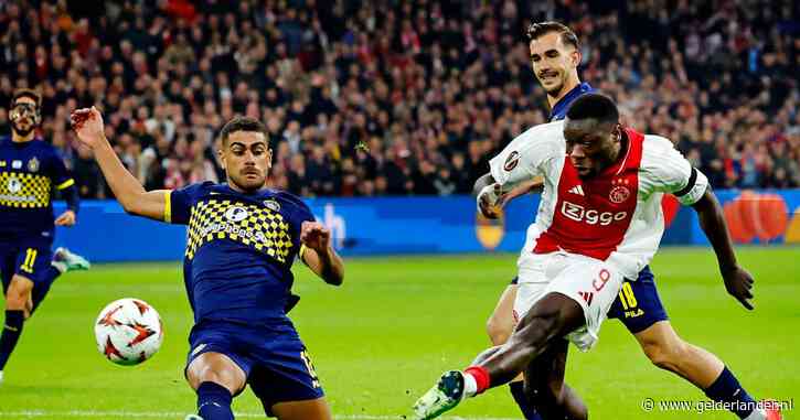 LIVE Europa League | Ajax trakteert Maccabi Tel Aviv op hele zware avond, Brobbey na assists nog niet trefzeker