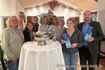 Stadthalle Beverungen wird zum glitzernden Ballsaal