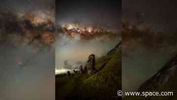Milky Way swirls over famous Easter Island statutes in stunning photo