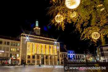 Winter in Turnhout breekt weer aan met Wintersalon en miniaturen van Klein Engelandhoeve en Bels Lijntje-toren in wintertuin