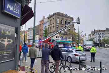 Buurt schiet slachtoffers te hulp bij dodelijke brand: “In een mum van tijd stonden hier tientallen mensen met ladders”