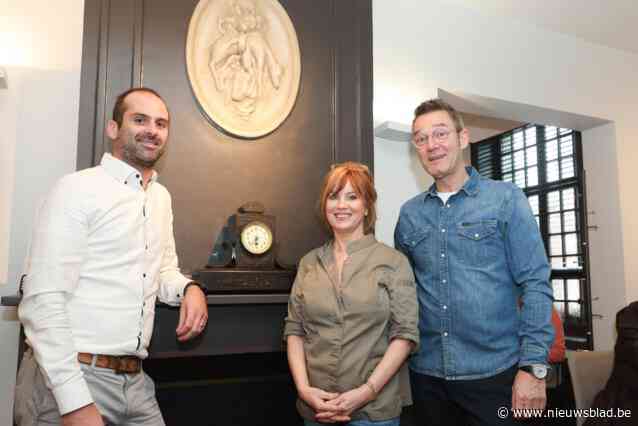 Horecamonument De Drij Lindekens viert veertigste verjaardag in eeuwenoud pand: “Alkoof biedt plaats voor onze koffiemachine”