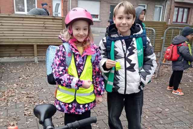 Gemeente en politie houden lichtjesactie aan scholen