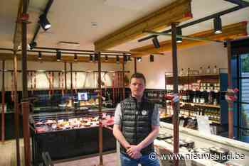 Amper twee jaar na verbouwingen zakt plafond van bekende slagerij in: “Aannemers wijzen naar elkaar”