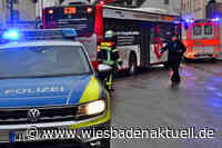 Busfahrer muss Vollbremsung machen - Mehrere Fahrgäste in Wiesbaden verletzt
