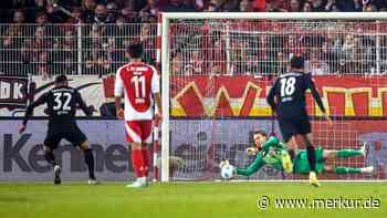 Rönnow rettet Union Punkt: Keeper ärgert Freiburg und Grifo