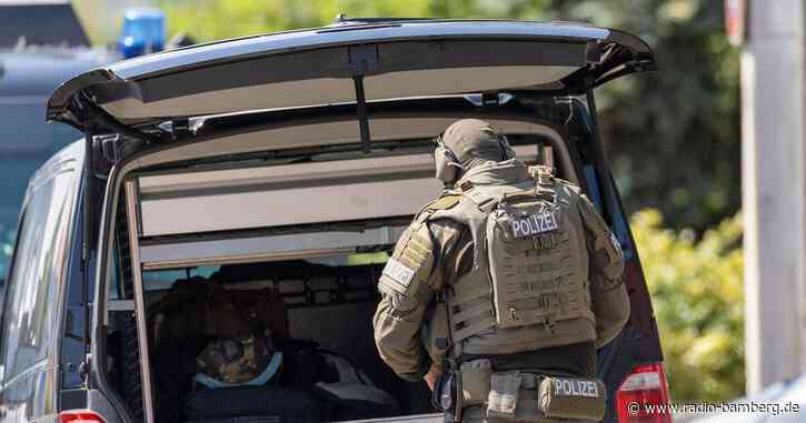 Schusswaffen in Hütte gelagert – SEK-Einsatz