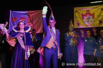 Prins Bart I kroont zich vijftigste prins van de Bierpruvers: “Met respect voor folklore willen we carnaval verjongen”