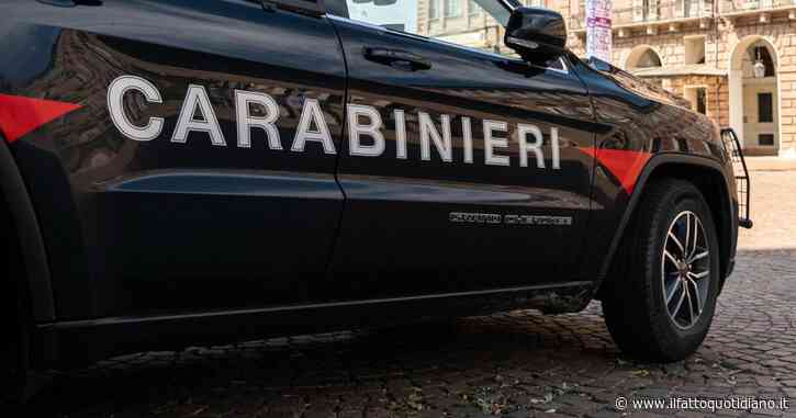 Incatenato al termosifone dal coinquilino per due giorni: si salva buttando un’agendina dalla finestra con la scritta “aiuto”