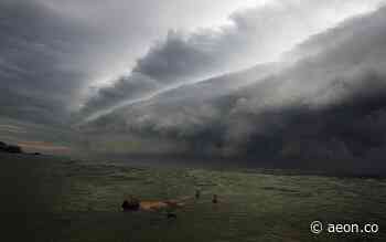 Has Our Technology Collapsed Our Ability To Experience Awe?