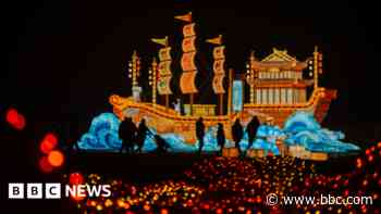 Lantern display marks Longleat's festival milestone