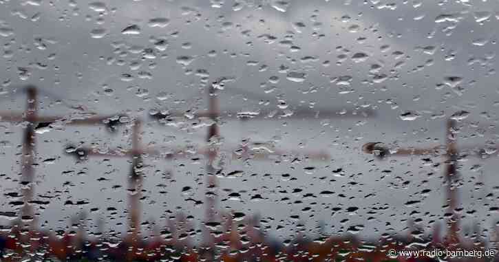 Viele Wolken zum Wochenstart